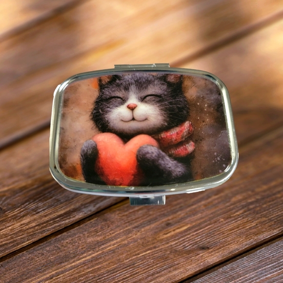 Pill Box - Picture 1 of 2